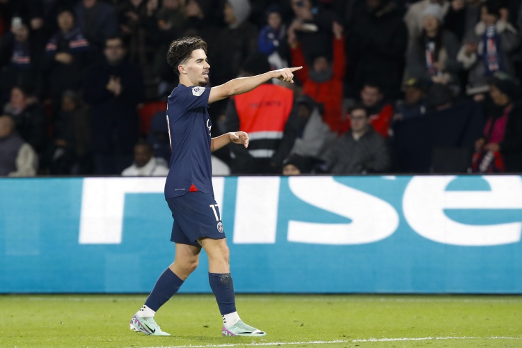 維蒂尼亞的進(jìn)球是巴黎隊(duì)史歐冠第300球 法國(guó)首支300球俱樂(lè)部