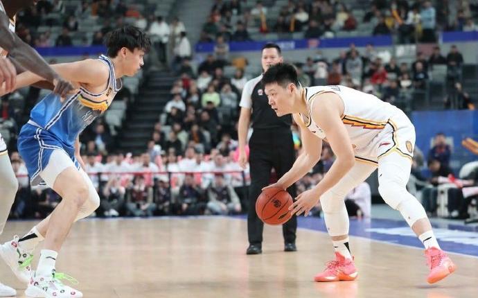 新疆105-89淘汰山西，率先挺進首屆CBA俱樂部杯決賽