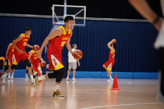 亞洲杯預賽中國男籃vs日本比賽時間